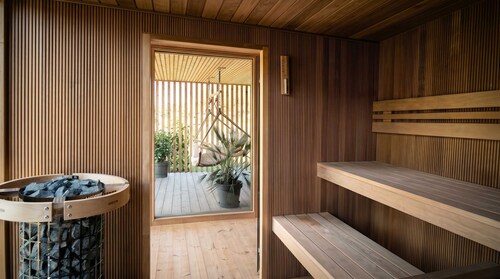 Mazuria Park – Pool, Jacuzzi & Sauna Included