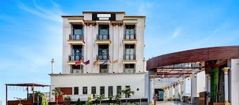 Elegant Luxury Nest Fort View Ashodev Residency