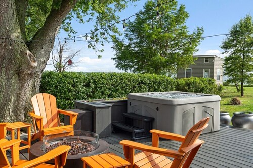 Hoopers Landing | Private Dock | Hot Tub