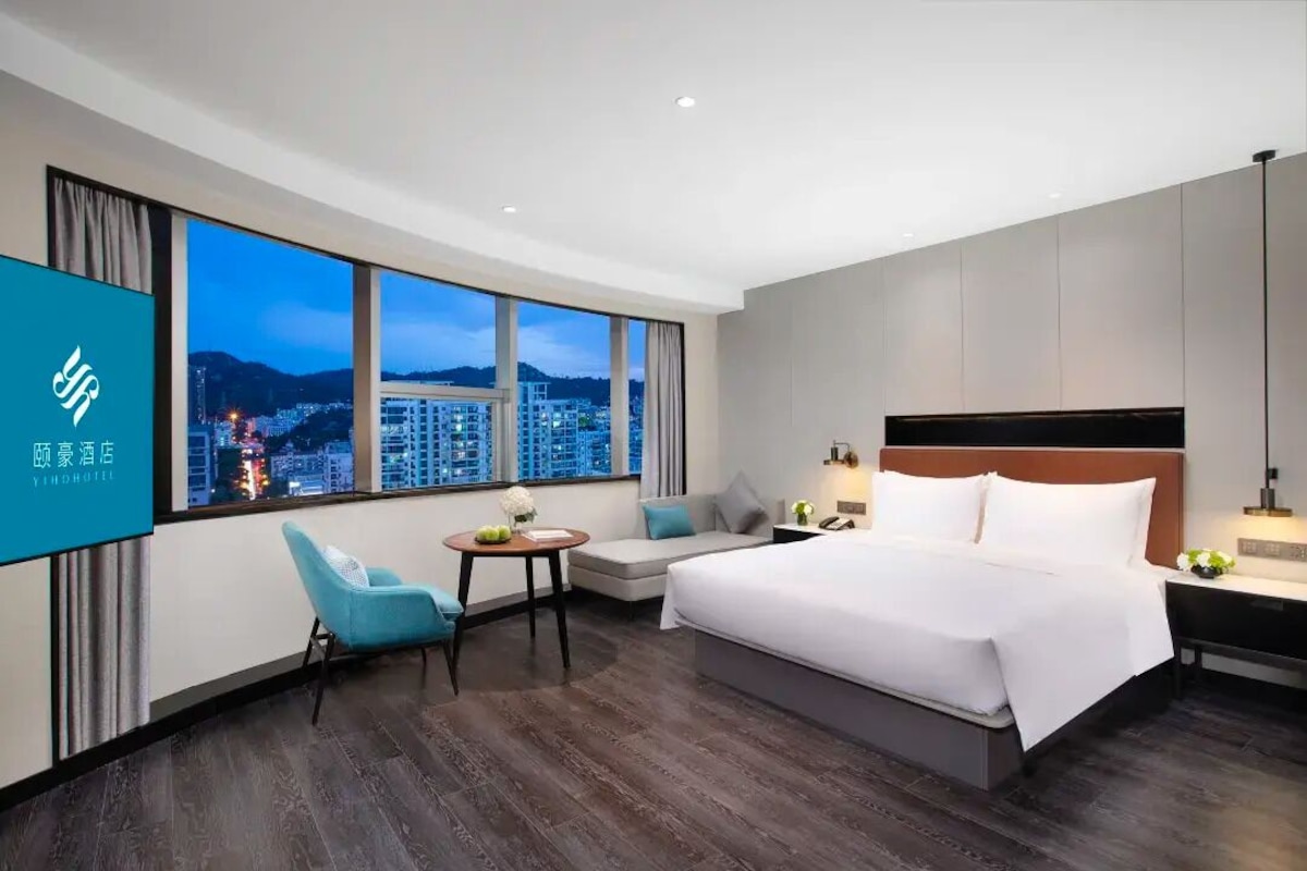 Kamar Single Kota, pemandangan kota | Selimut bulu angsa, tirai kedap cahaya, dan kedap suara