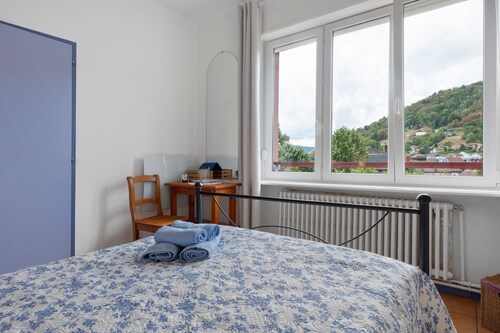Guest Room "Chambre D – Sportive" with Mountain View, Shared Terrace, and Wi-Fi