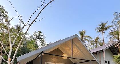 Zerohouse