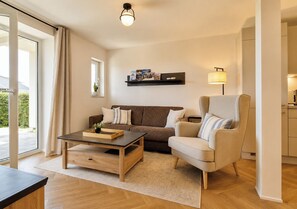 Smart TV - A Farm by the Sea (Kühlungsborn)