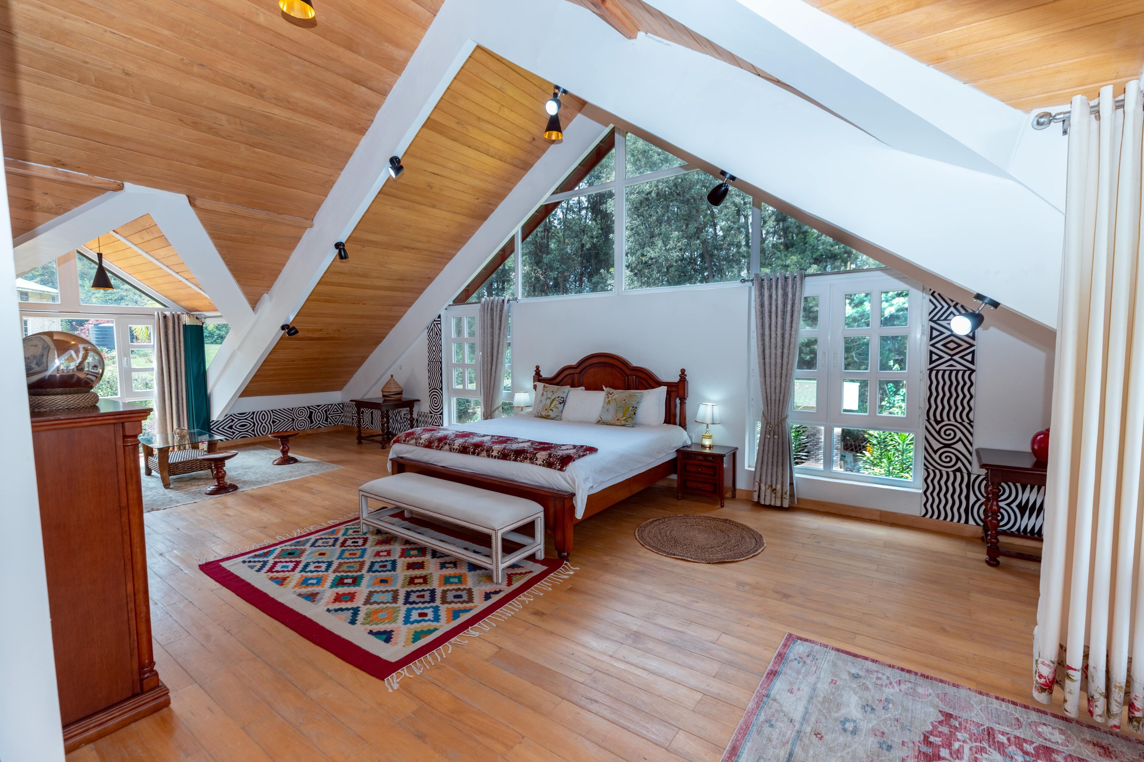 Luxury Suite, Balcony, Garden View | Free WiFi
