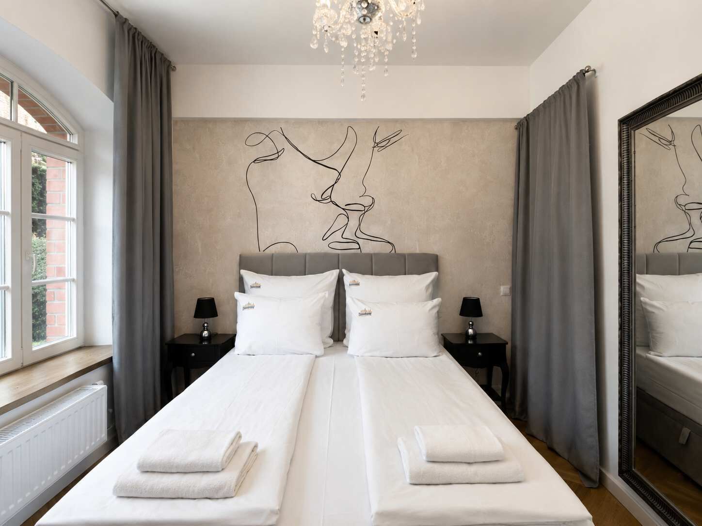 Iron/ironing board, travel cot, WiFi, bed sheets
