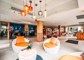 Reception - J Tower Pattaya (Pattaya)