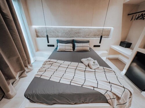 Nonna's Suites