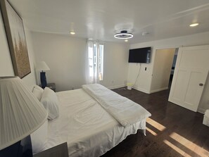 5 Schlafzimmer, Bügeleisen/Bügelbrett, WLAN, Bettwäsche