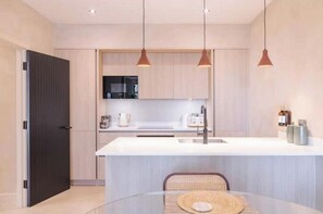 Private kitchen - The Pentinha Fulham/West Kensington 2 Bedrooms (London)