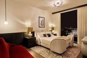 Room - Dallas' Design District Views + Rooftop Pool & Bar (Dallas)