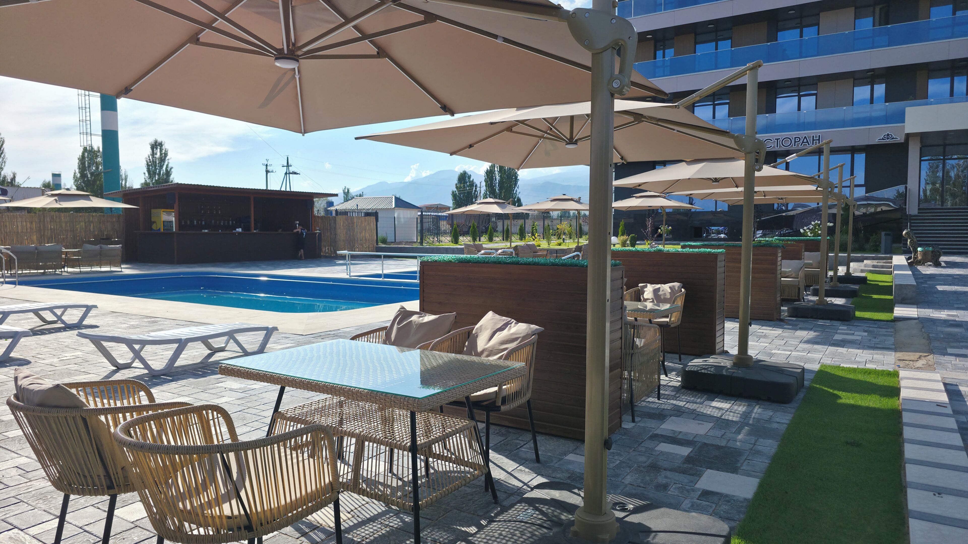 Seasonal outdoor pool