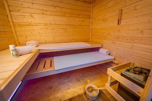 Belmonte XXL 38 Guests Wellness Entertainment