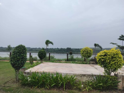 Revasa Retreat