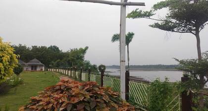 Revasa Retreat