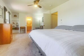 Apartment (2 Bedrooms) | Interior - Grand Junction Home w/ Patio: Shop, Dine & Hike! (Grand Junction)
