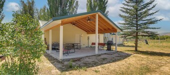 Bear Lake Cabin w/ Spacious Yard + Patio!