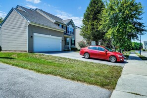 Interior - Hike, Golf & Relax! Convenient Apt in Hagerstown (Hagerstown)