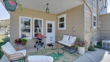 House (3 Bedrooms) | Front of property