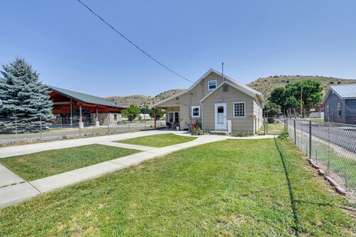 Historic 1915 Montana Home Near Stillwater River