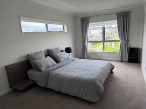 Zimmer, 6 Schlafzimmer, Terrasse