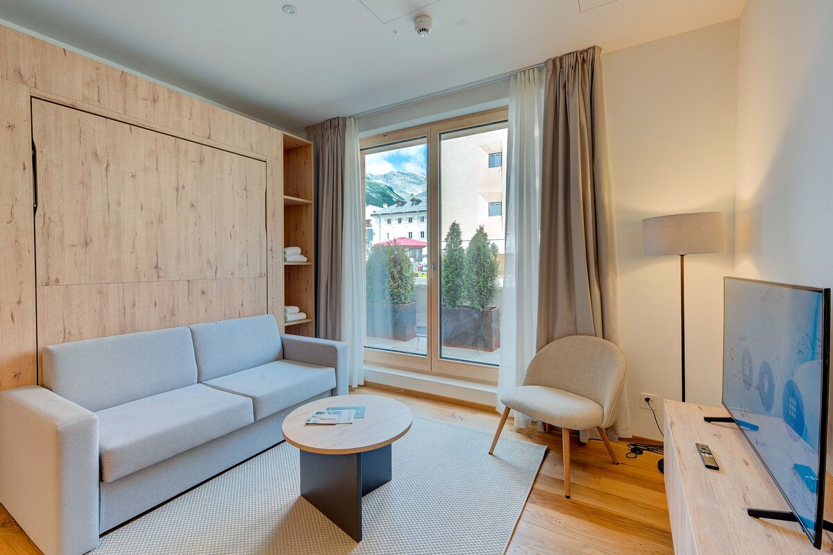 Standard Apartment, 1 Bedroom (Residenza Larix 102 Modern Alpine) | Living area