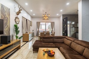 Living area - Coastal Cliff (Khandala)