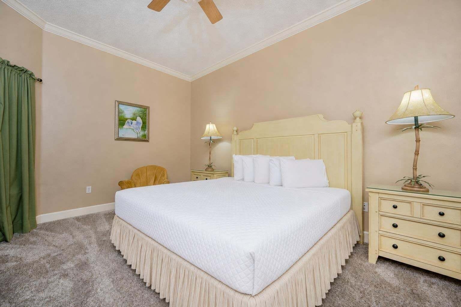Condo, 3 Bedrooms