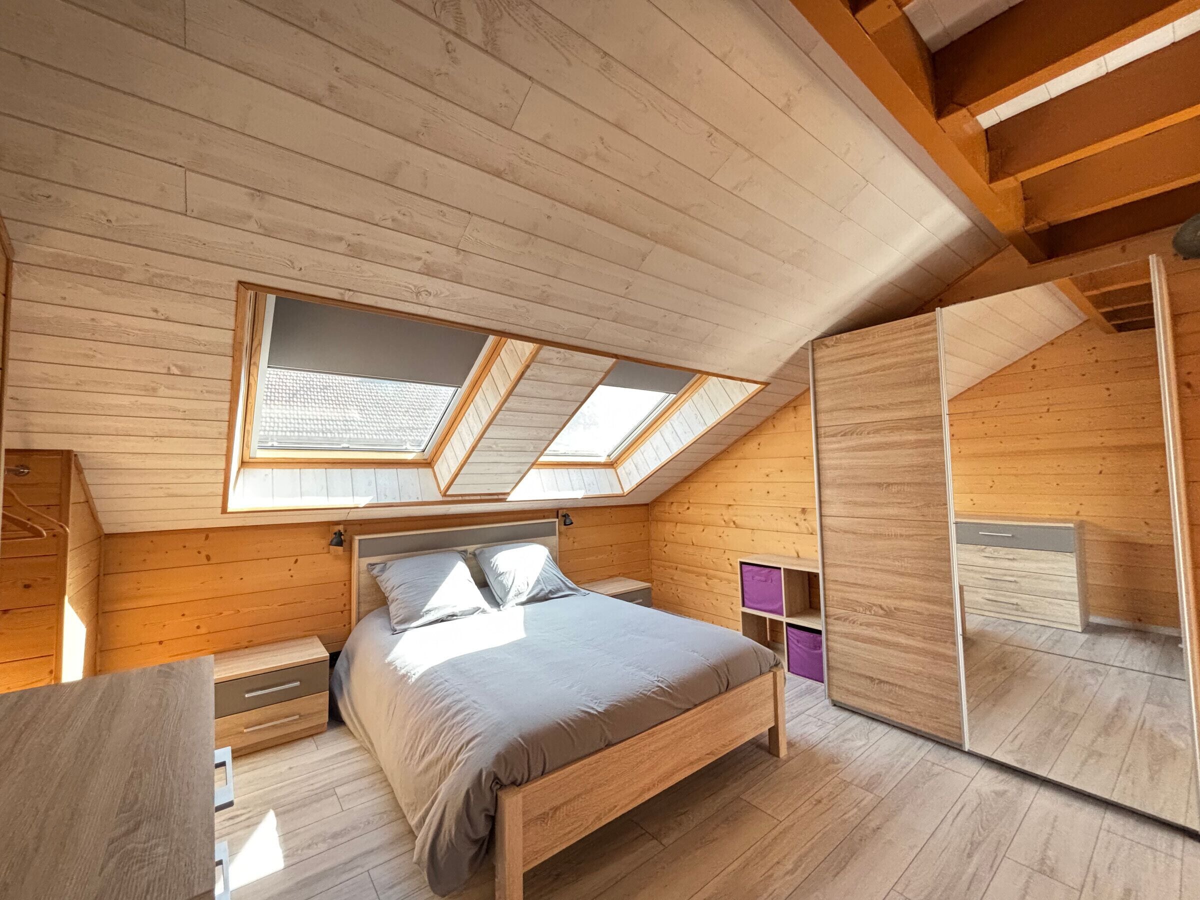 2 quartos, Wi-Fi de cortesia, roupa de cama