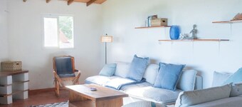 2-bedroom 2-Bath House in Peaceful Cambutal - Beachfront