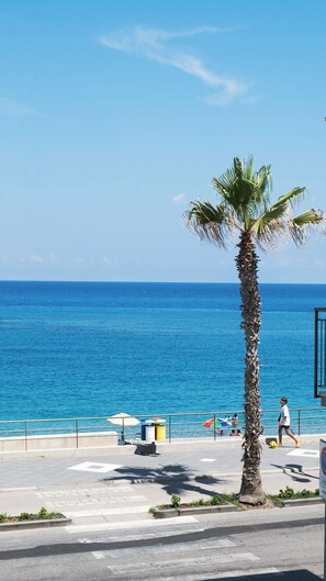 Strand-/Meerblick