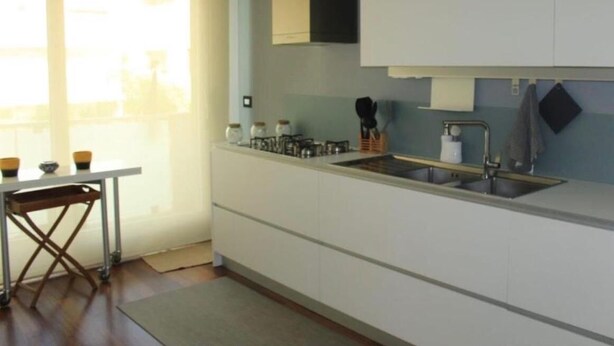Apartamento (2 Bedrooms) | Cozinha privada | Máquina de café expresso, micro-ondas, fogão, cooktop
