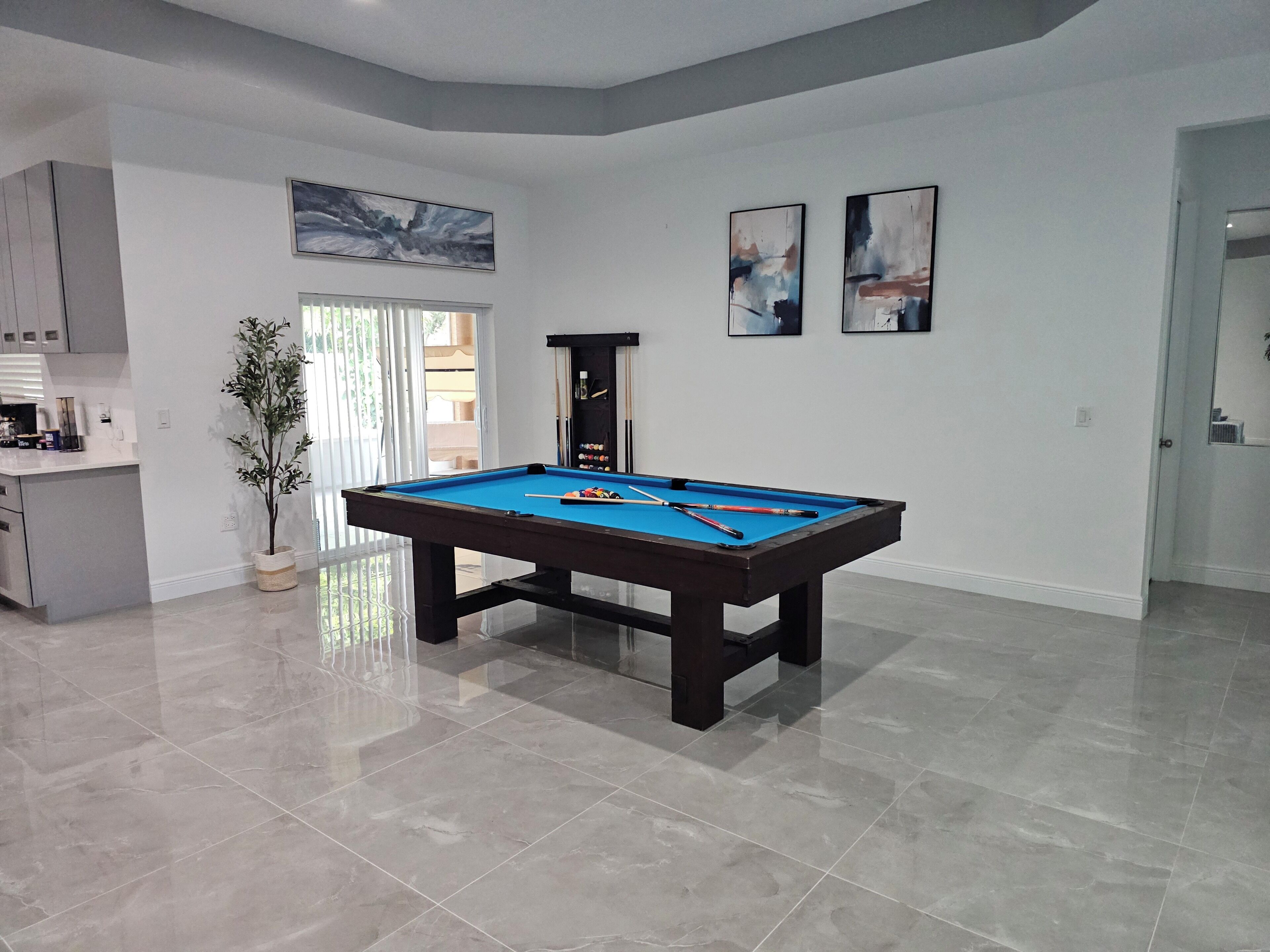 Spielezimmer