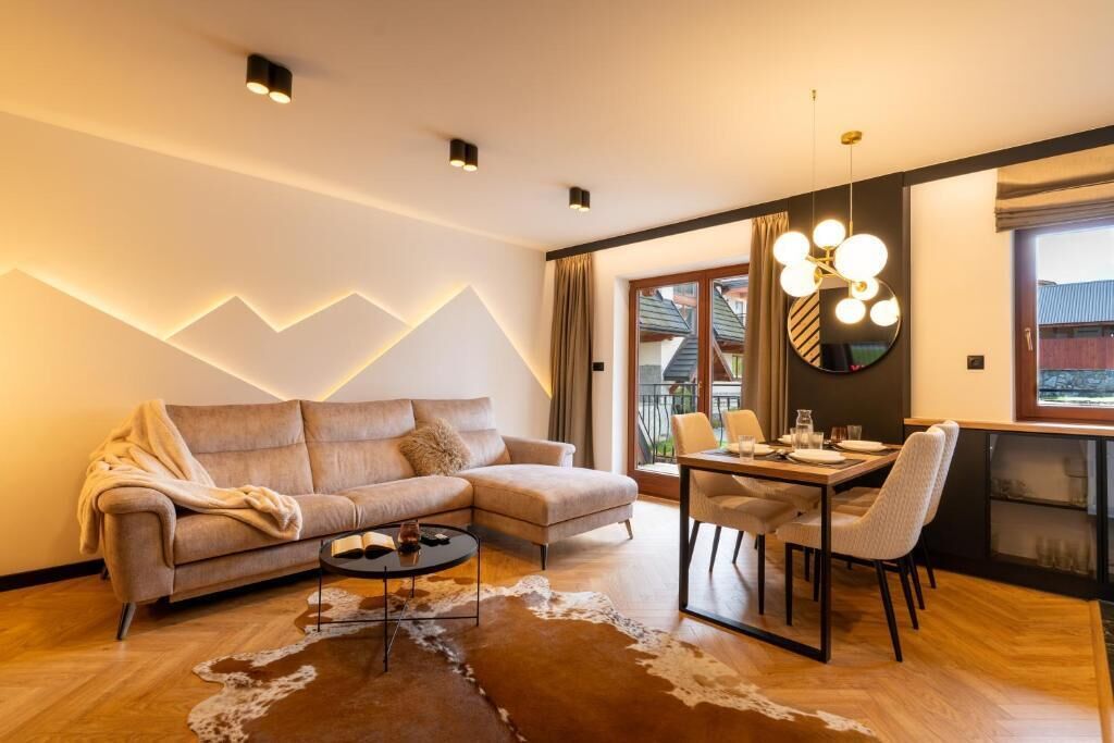 Appartement, balkon, uitzicht op bergen | Woonruimte