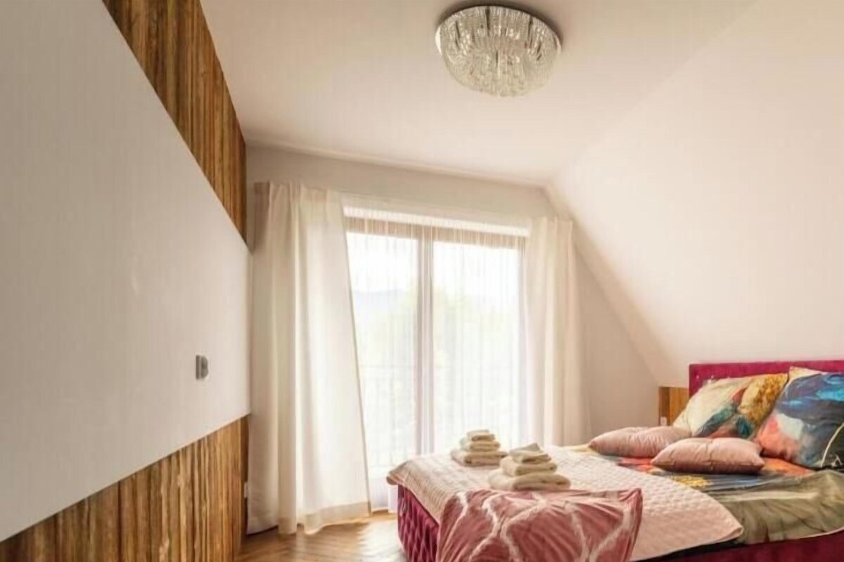 Appartement, balkon, uitzicht op bergen | Gratis wifi
