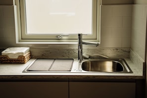 Private kitchen - The International Apartments Bray  (Bray)