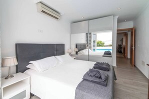 Room - Villa Botanica - Four Bedroom Villa, Sleeps 8 (Playa Blanca)