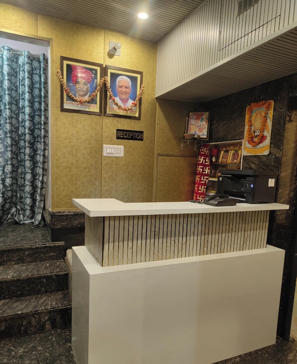 Hall