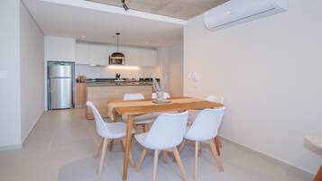 Apartment, Balcony | Dining