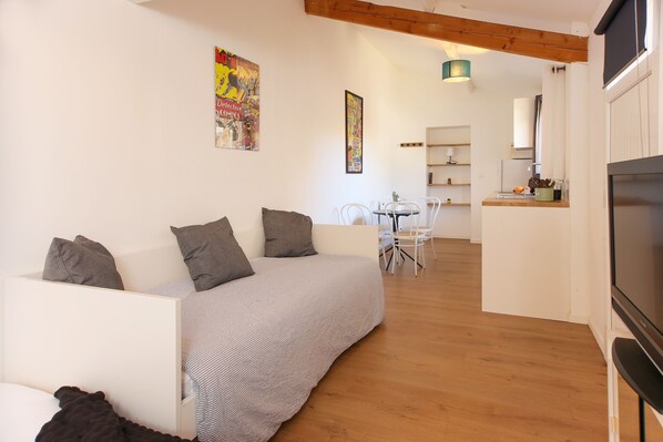 Interior - La Maisonnette de Cholet - Studio avec jardin (Cholet)