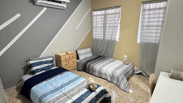 Internet, bed sheets - 2BR Luquillo Home Near Beach & El Yunque, A/C + Parking (Luquillo)