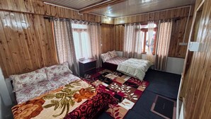 Unclassified image, 3 of 15, button - Sunrise Eco Homestay acchalal hatta Darjeeling, family friendly,local tour+guide (Darjeeling)
