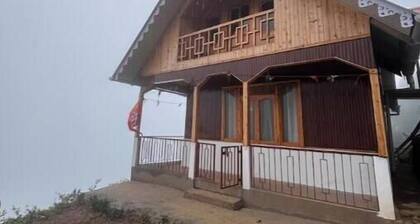 Sunrise Eco Homestay acchalal hatta Darjeeling, family friendly,local tour+guide