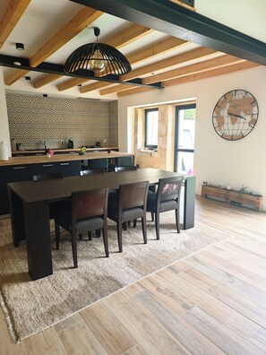 Dining - Vrbo Property (Saint-Georges-Antignac)