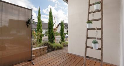 Apartment 'Mit Terasse' with Wi-Fi
