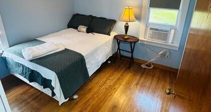 Cottage by Niagara River