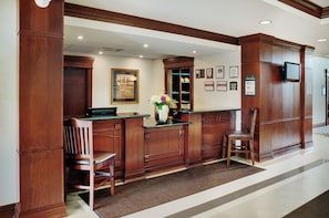 Unclassified image, 3 of 36, button - Spacious Suite with Full Kitchen | Free Breakfast (Oakville)