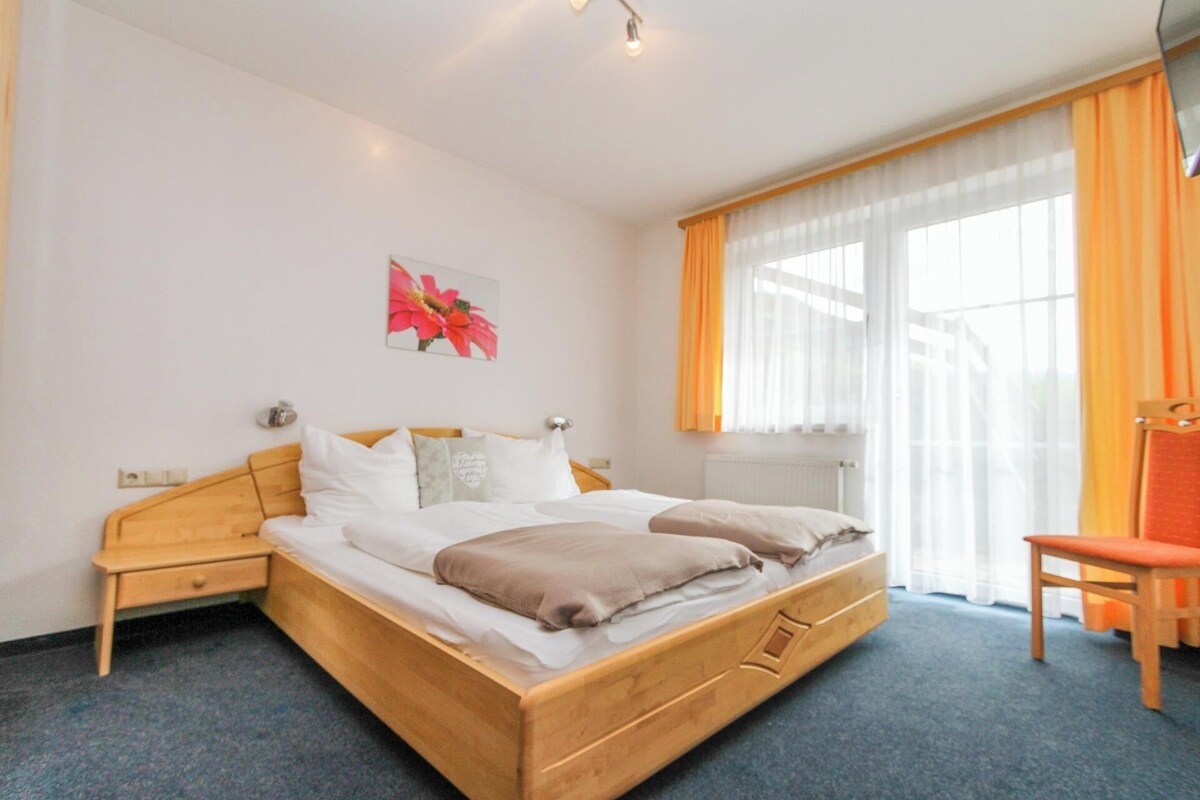 Apartemen Klasik, 2 kamar tidur, pemandangan gunung | Wi-Fi gratis