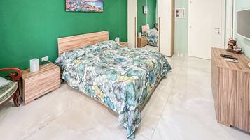Apartament, balcó, vistes a la ciutat | Wifi gratuïta
