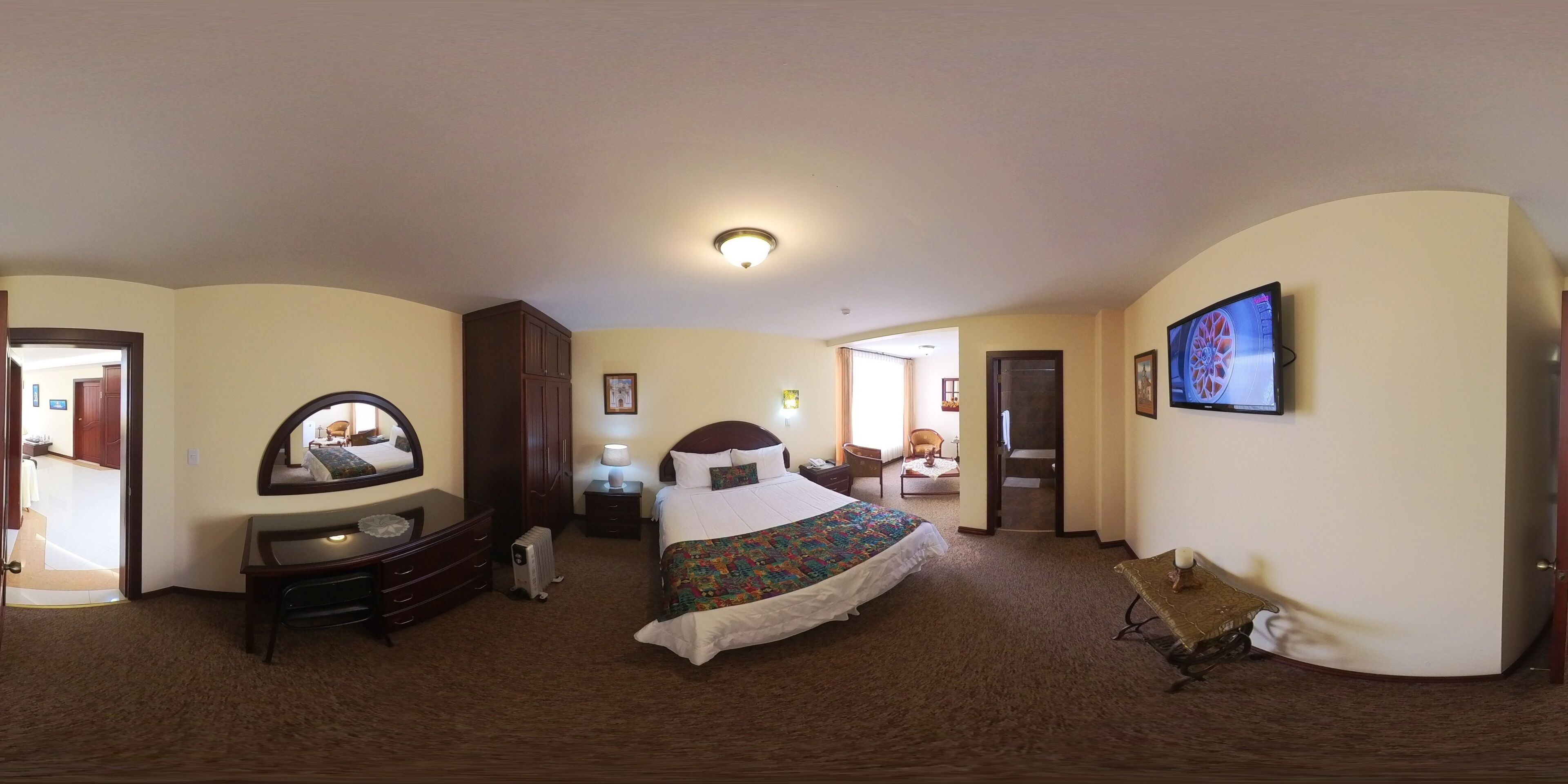 Junior Suite | Down duvets, free WiFi, bed sheets