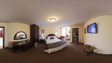 Junior Suite | Down duvets, free WiFi, bed sheets